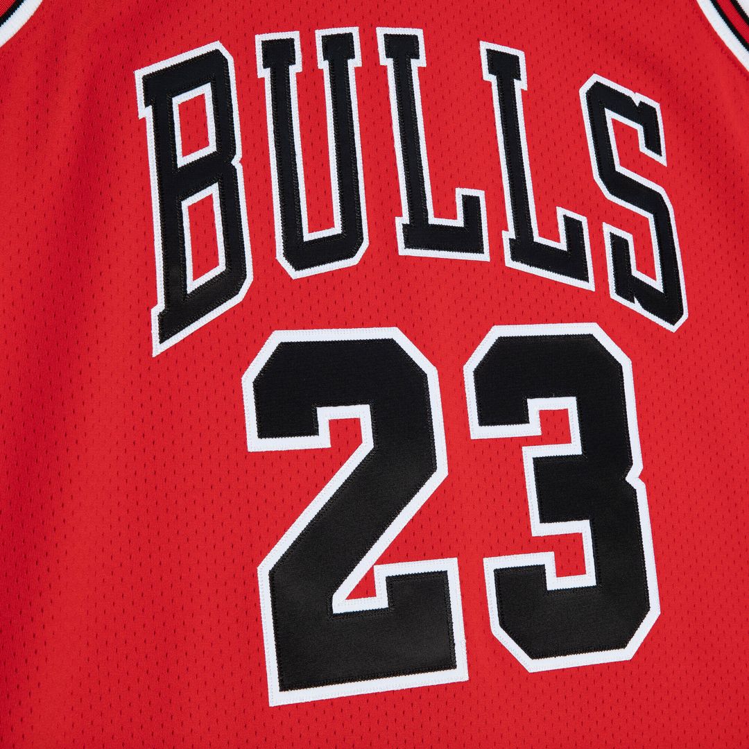Chicago Bulls Michael Jordan Mitchell & Ness 1997 - 98 Authentic Jersey - Red Team Jersey Sports Fan Apparel