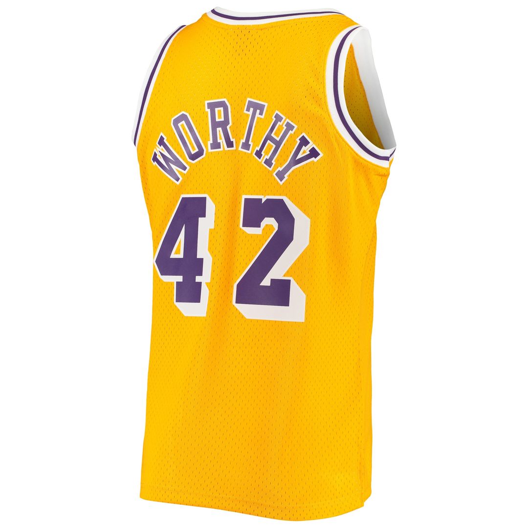 Los Angeles Lakers James Worthy Mitchell & Ness 1984/85 Hardwood Classics Swingman Jersey - Gold Team Jersey Sports Fan Apparel
