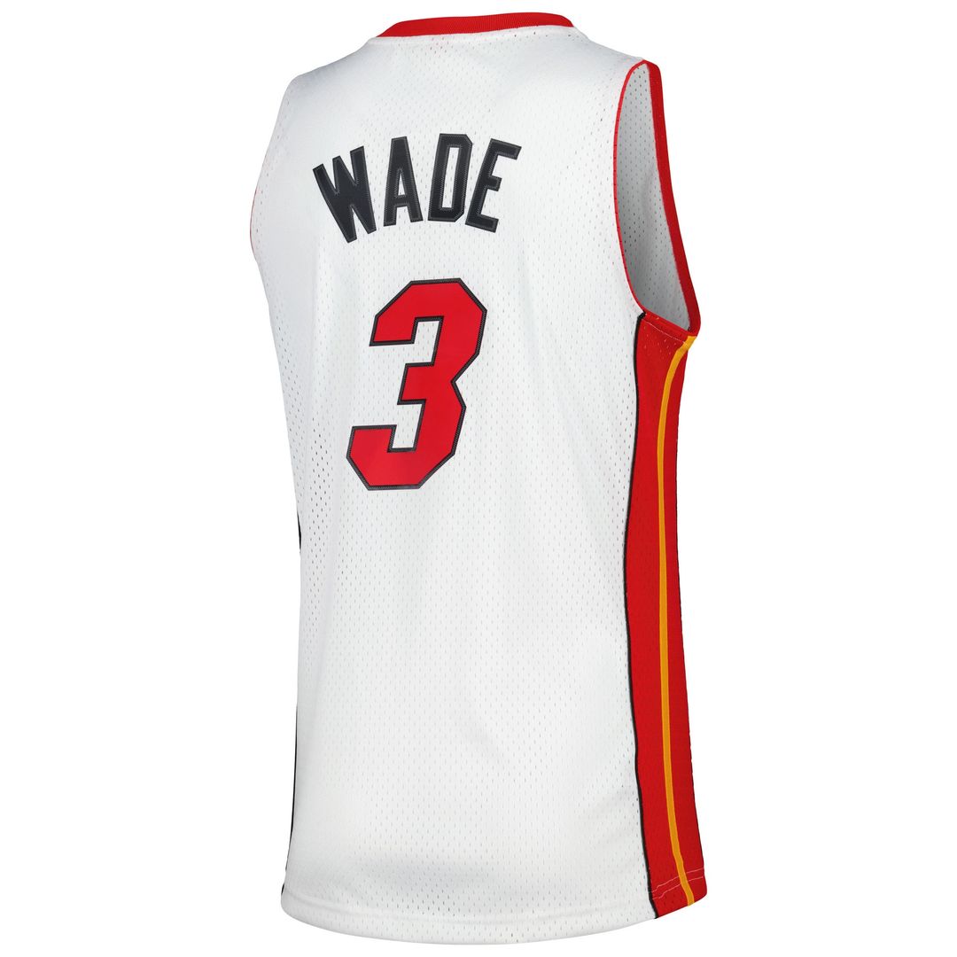 Miami Heat Dwyane Wade Mitchell & Ness 2005/06 Hardwood Classics Swingman Jersey - White Team Jersey Sports Fan Apparel