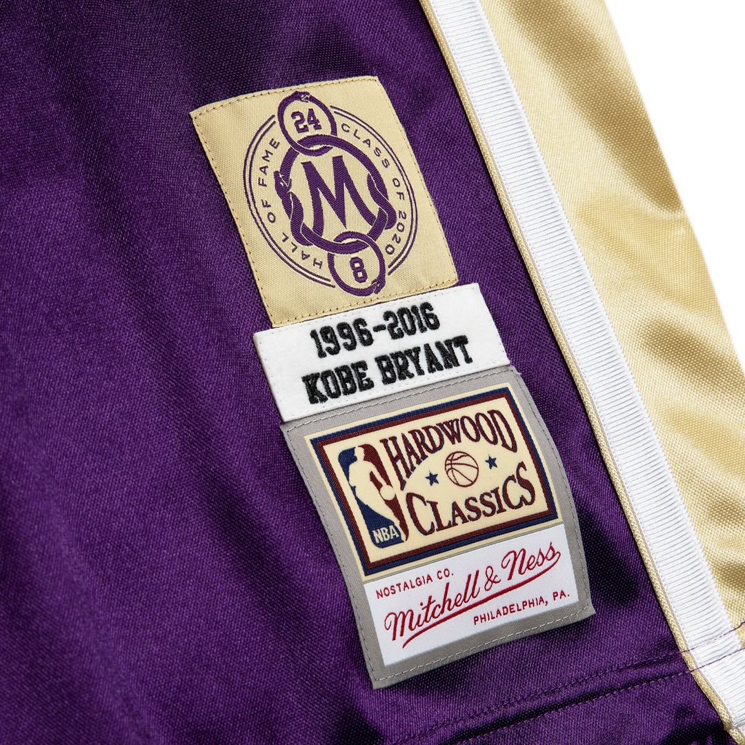 Los Angeles Lakers Kobe Bryant Mitchell & Ness Hall of Fame Class of 2020 #8 Authentic Jersey - Gold Team Jersey Sports Fan Apparel