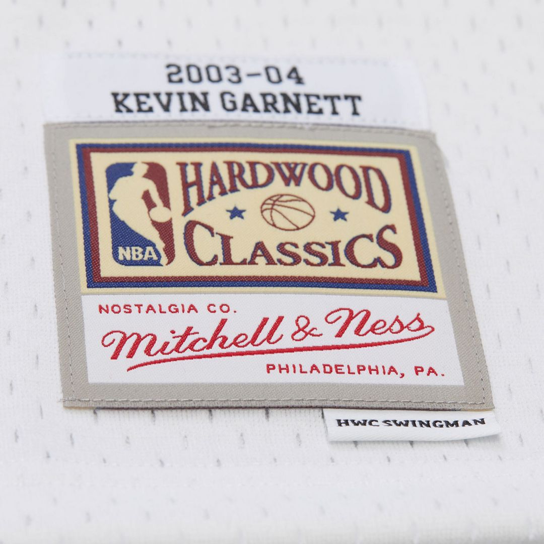 Minnesota Timberwolves Kevin Garnett Mitchell & Ness Hardwood Classics Swingman Jersey - White Team Jersey Sports Fan Apparel