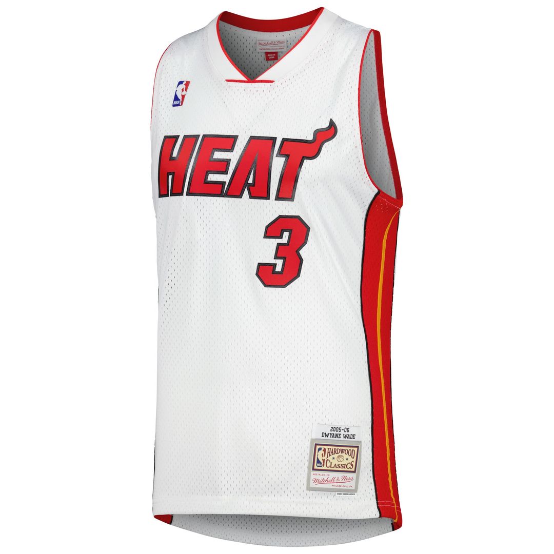 Miami Heat Dwyane Wade Mitchell & Ness 2005/06 Hardwood Classics Swingman Jersey - White Team Jersey Sports Fan Apparel