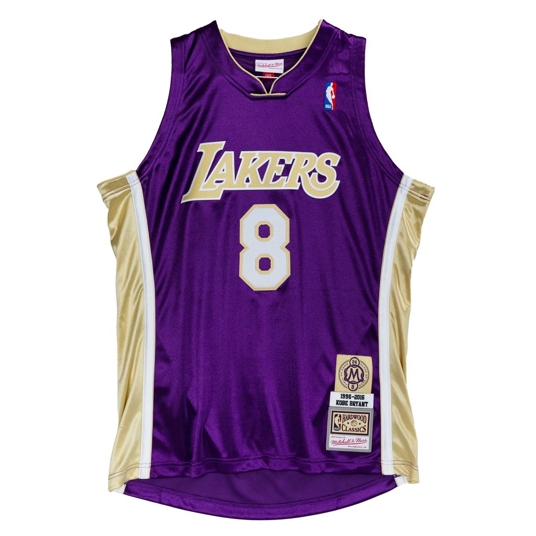 Los Angeles Lakers Kobe Bryant Mitchell & Ness Hall of Fame Class of 2020 #8 Authentic Jersey - Gold Team Jersey Sports Fan Apparel
