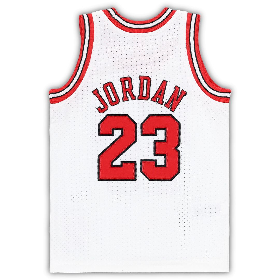 Chicago Bulls Michael Jordan Mitchell & Ness Infant 1997/98 Hardwood Classics Authentic Jersey - White Team Jersey Sports Fan Apparel