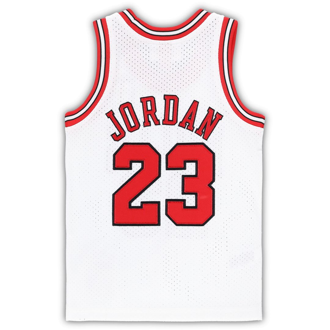 Chicago Bulls Michael Jordan Mitchell & Ness Toddler 1996/97 Hardwood Classics Authentic Jersey - Black Team Jersey Sports Fan Apparel