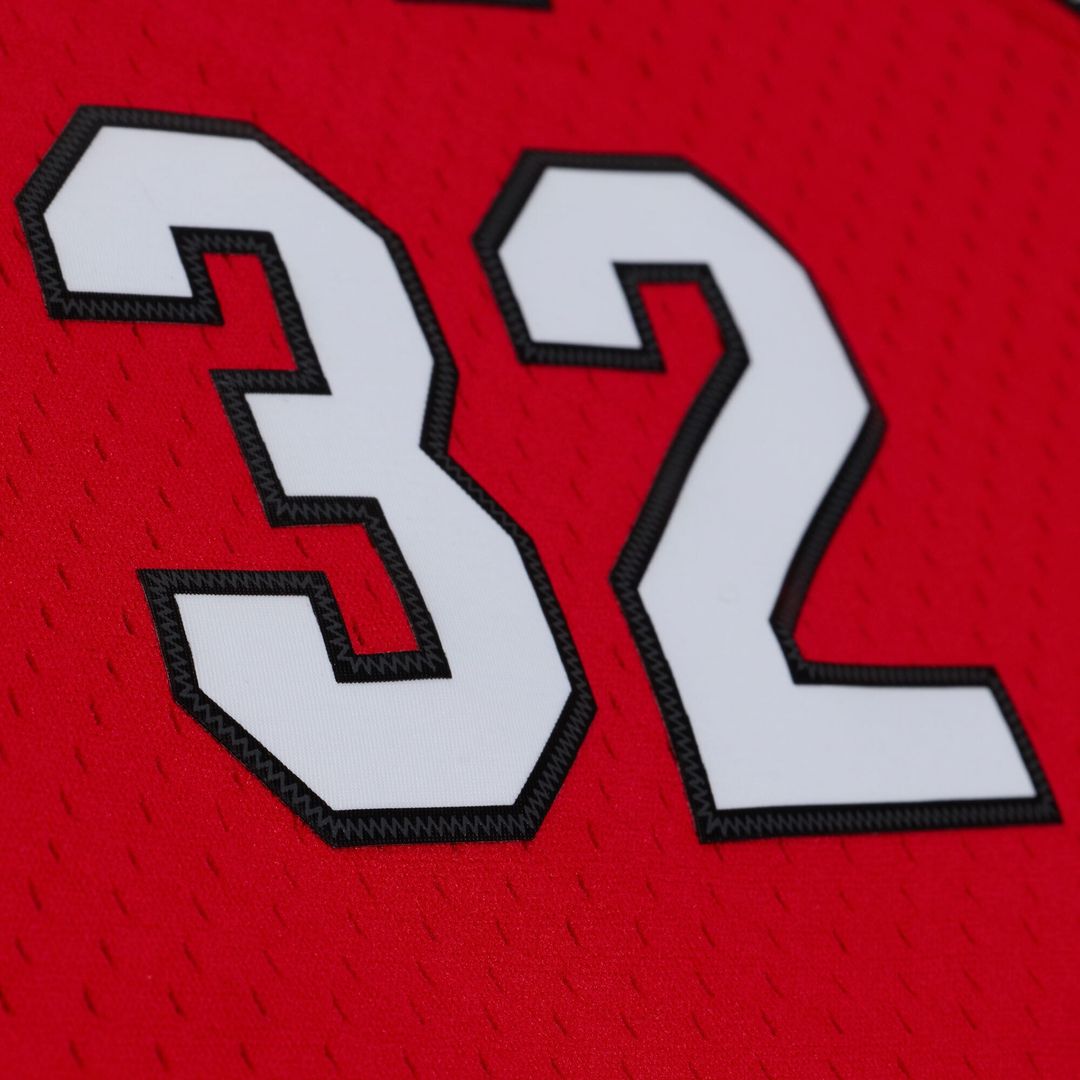 Miami Heat Shaquille O'Neal Mitchell & Ness 2005 - 06 Swingman Jersey - Red Team Jersey Sports Fan Apparel