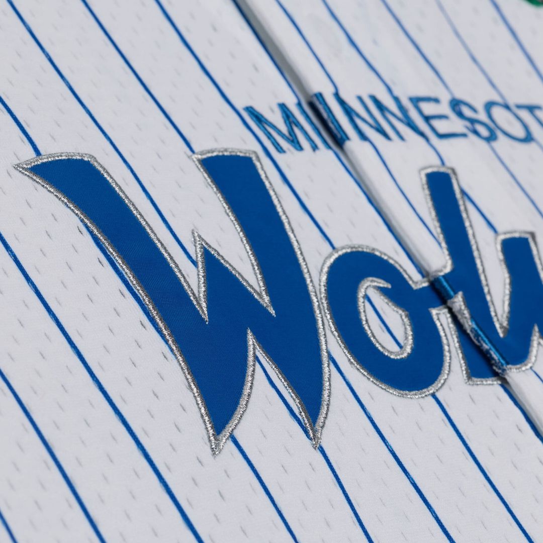 Minnesota Timberwolves Mitchell & Ness Head Coach Pinstripe Mesh Full - Button Baseball Jersey - White Team Jersey Sports Fan Apparel