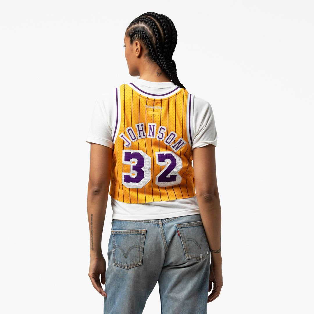 Los Angeles Lakers Magic Johnson Mitchell & Ness x DANNIJO Women's Fashion Cropped Basketball Jersey - Yellow Team Jersey Sports Fan Apparel