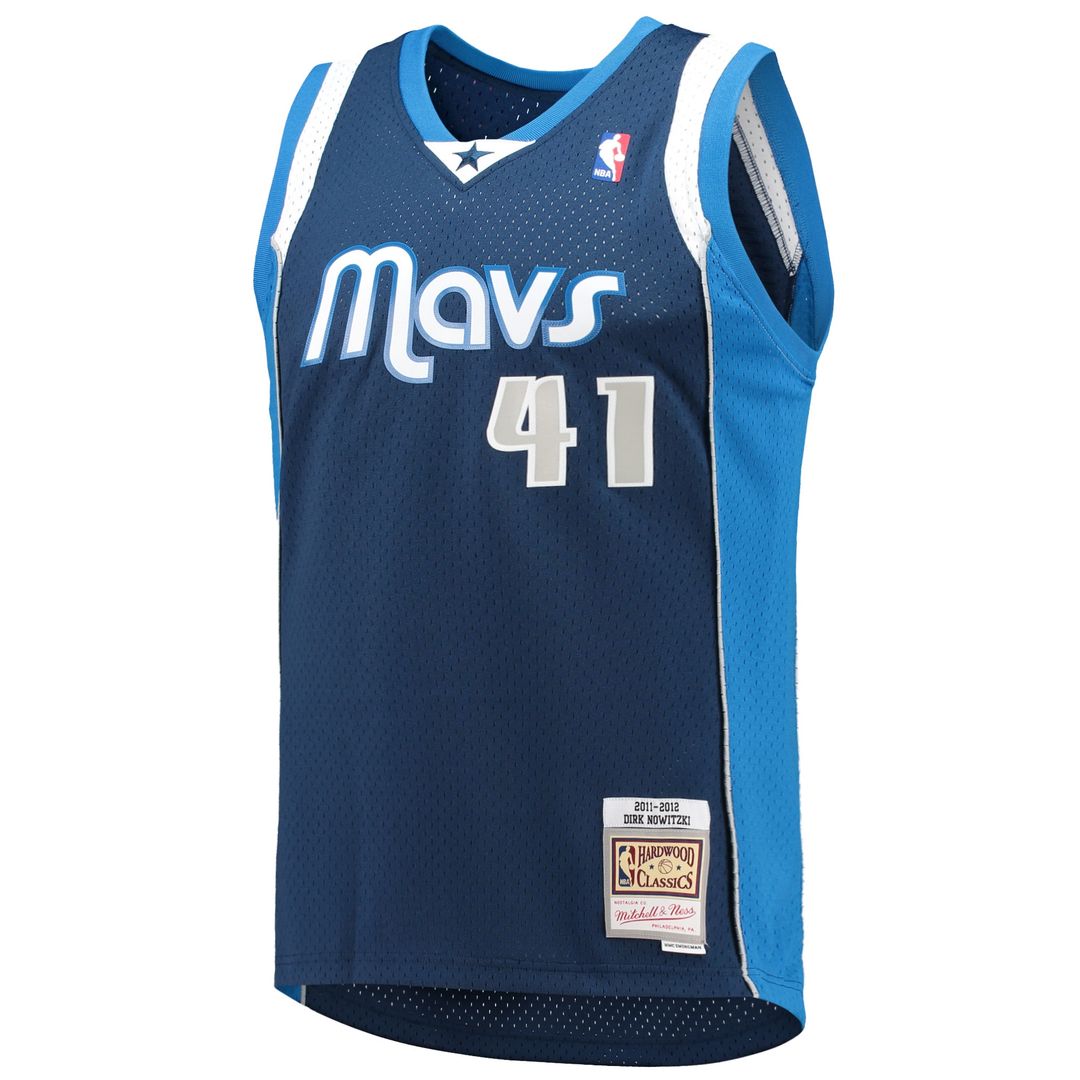 Dallas Mavericks Dirk Nowitzki Mitchell & Ness 1998/99 Hardwood Classics Swingman Jersey - Blue Team Jersey Sports Fan Apparel