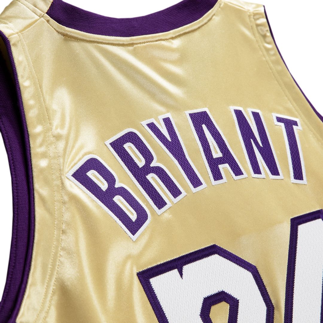 Los Angeles Lakers Kobe Bryant Mitchell & Ness Hall of Fame Class of 2020 #24 Authentic Hardwood Classics Jersey - Gold Team Jersey Sports Fan Apparel