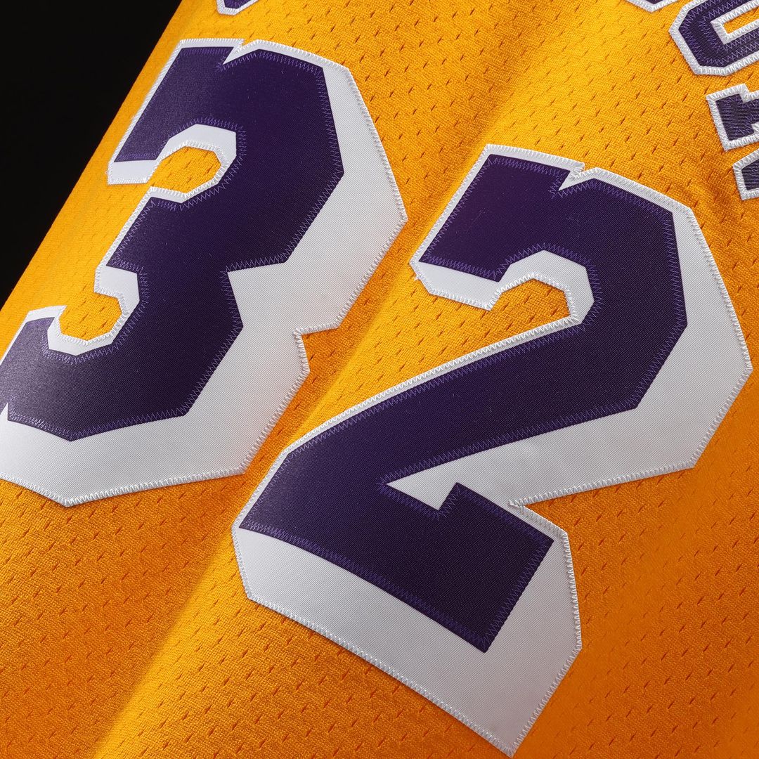 Los Angeles Lakers Magic Johnson Mitchell & Ness 1984/85 Hardwood Classics Swingman Jersey - Gold Team Jersey Sports Fan Apparel