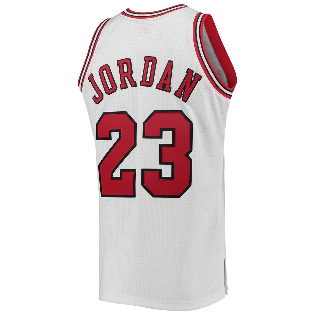 Chicago Bulls Michael Jordan Mitchell & Ness 1997 NBA All - Star Game Hardwood Classics Authentic Jersey - White Team Jersey Sports Fan Apparel