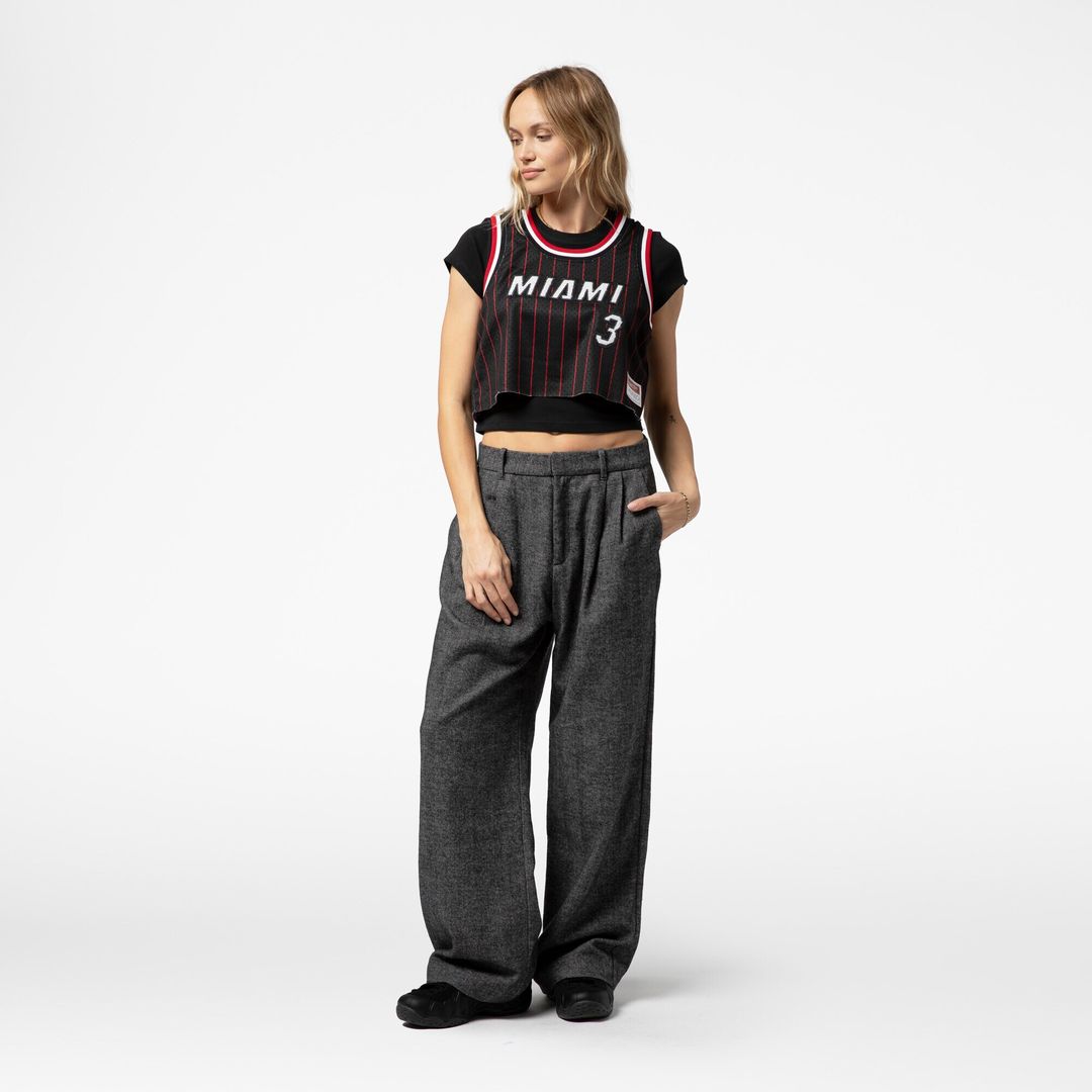 Miami Heat Dwyane Wade Mitchell & Ness x DANNIJO Women's Fashion Cropped Basketball Jersey - Black Team Jersey Sports Fan Apparel