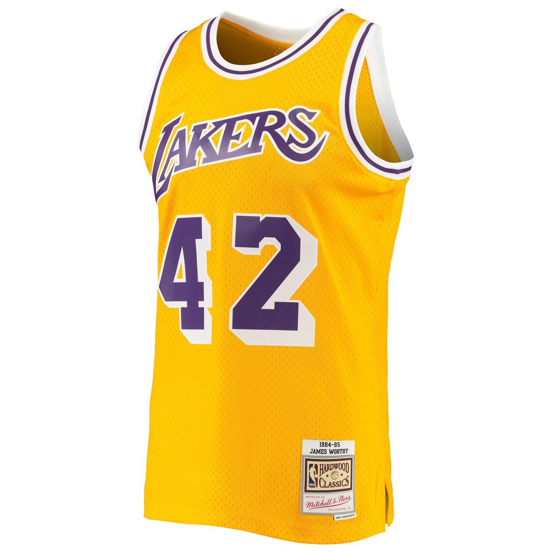 Los Angeles Lakers James Worthy Mitchell & Ness 1984/85 Hardwood Classics Swingman Jersey - Gold Team Jersey Sports Fan Apparel