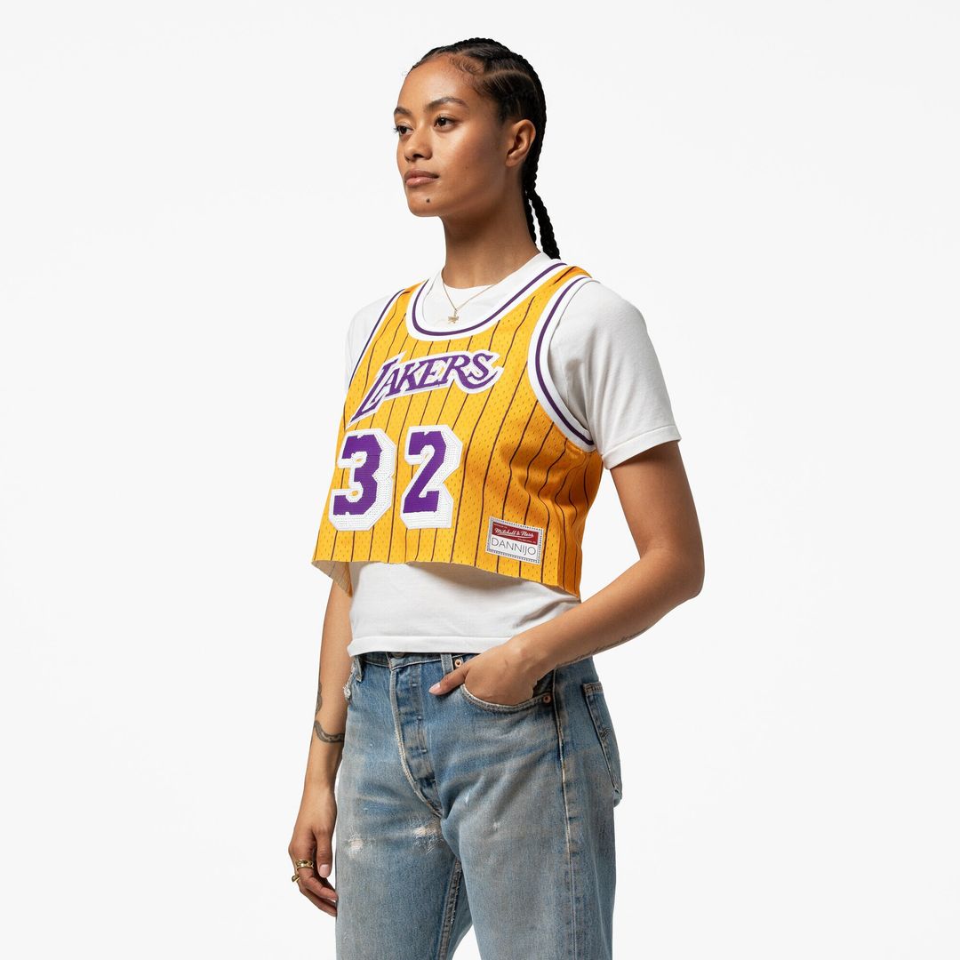 Los Angeles Lakers Magic Johnson Mitchell & Ness x DANNIJO Women's Fashion Cropped Basketball Jersey - Yellow Team Jersey Sports Fan Apparel