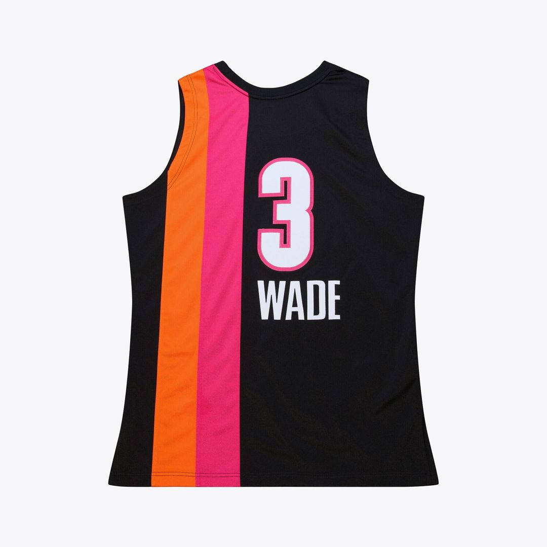 Miami Heat Dwyane Wade Mitchell & Ness 2005 - 06 Hardwood Classics Authentic Jersey - Black Team Jersey Sports Fan Apparel