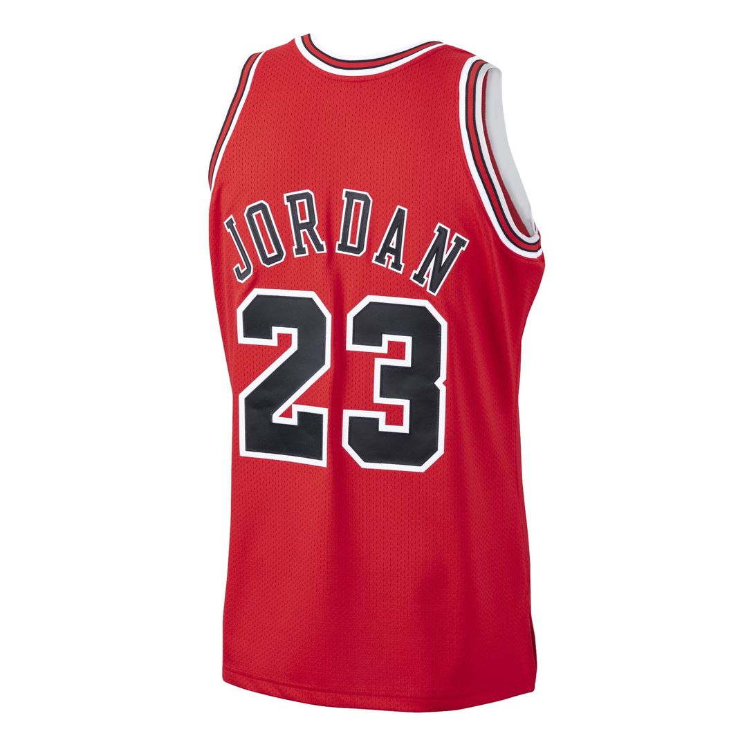 Chicago Bulls Michael Jordan Mitchell & Ness 1997/98 Hardwood Classics Authentic Jersey - White Team Jersey Sports Fan Apparel