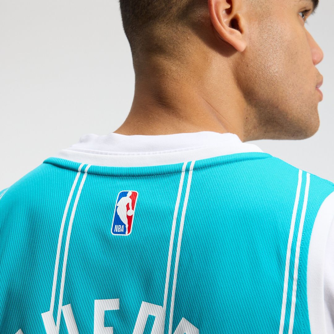 Charlotte Hornets Kon Knueppel Fanatics 2025 NBA Draft First Round Pick Fast Break Replica Jersey - Icon Edition - Teal Team Jersey Sports Fan Apparel